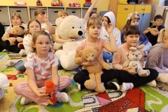 592862918_726380080483469_4471282960610358322_n